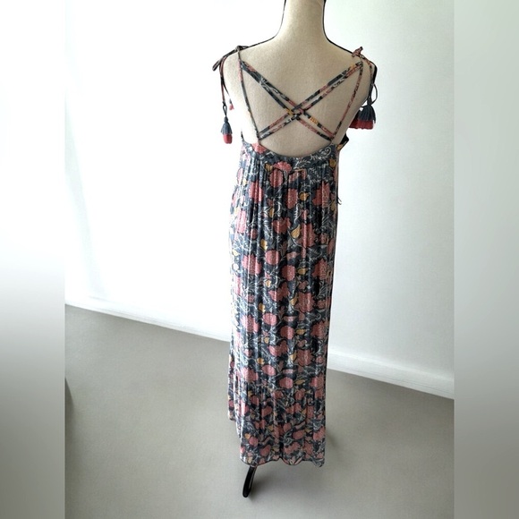 Women's LOFT Floral Tassel Tie Sleeve Ruffle Hem Boho Maxi dress size small - Picture 2 of 5